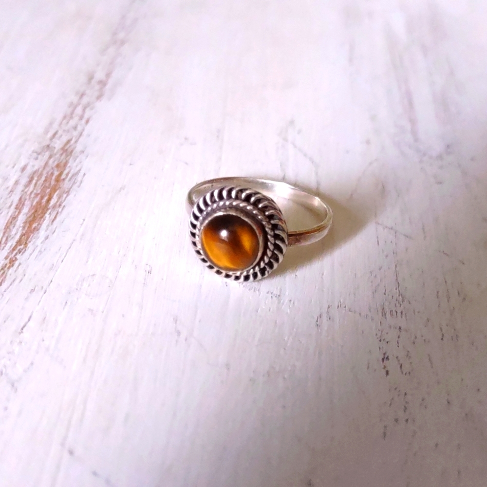 Dainty Tigers eye sterling silver ring